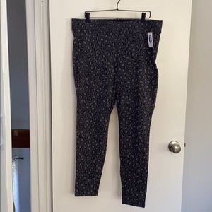 NEW XL Old Navy Leopard Print Leggings